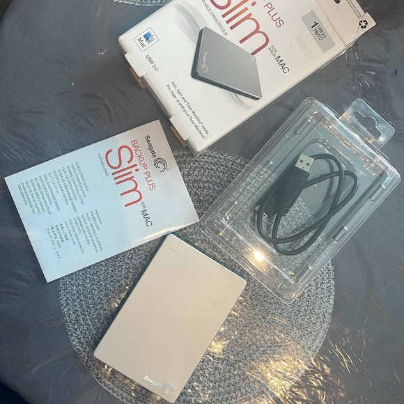 Seagate Backup Plus Slim 1TB, External HDD - Picture 5 of 7